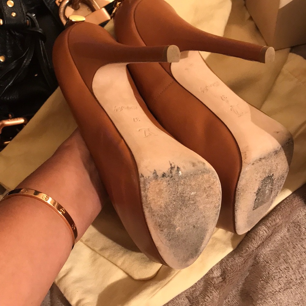 Amazing Louis Vuitton padlock high heels like NEW - Picture 5 of 7